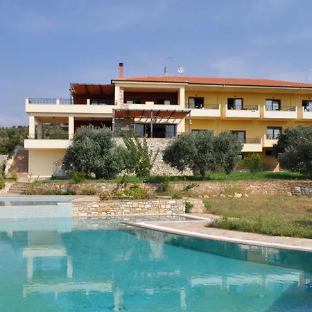 Hotel apartamentowy Moonbeam 3*