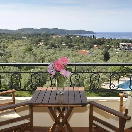 Moonbeam Lejlighedshotel Potos